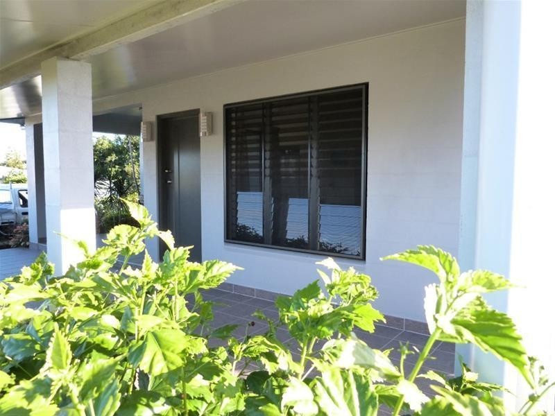 4 Lindquist Close, Mission Beach QLD 4852