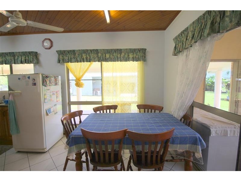 708 East Feluga Road, East Feluga QLD 4854