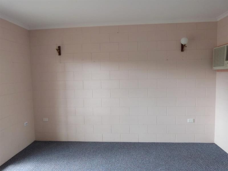 15 Casuarina Street, Tully Heads QLD 4854