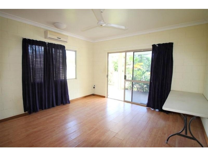 56 Bamber Street, Tully QLD 4854