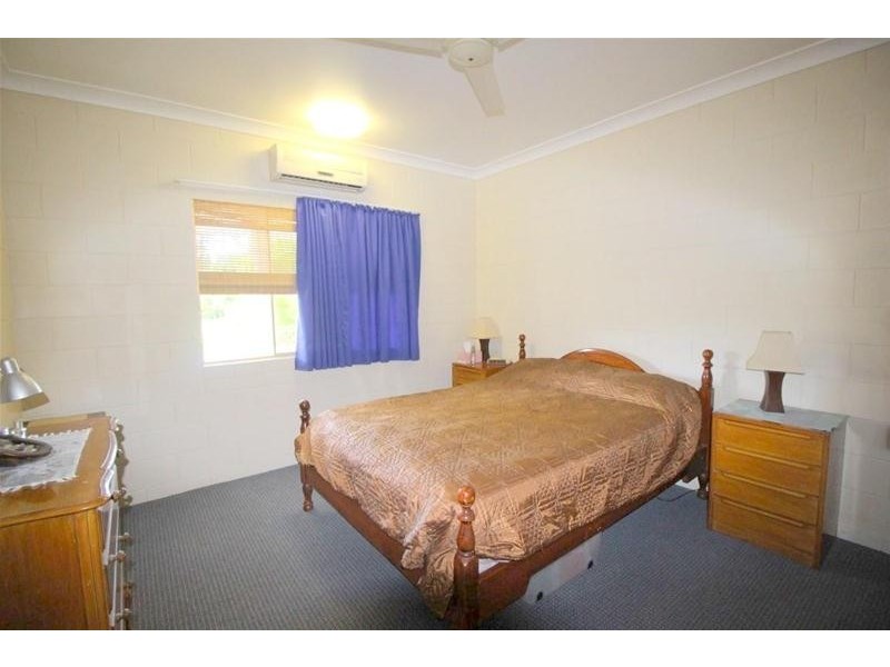 56 Bamber Street, Tully QLD 4854