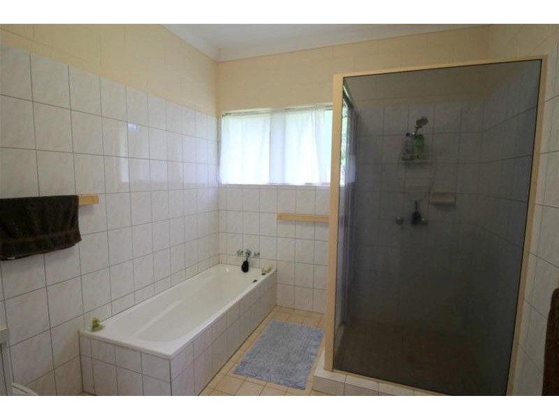 56 Bamber Street, Tully QLD 4854