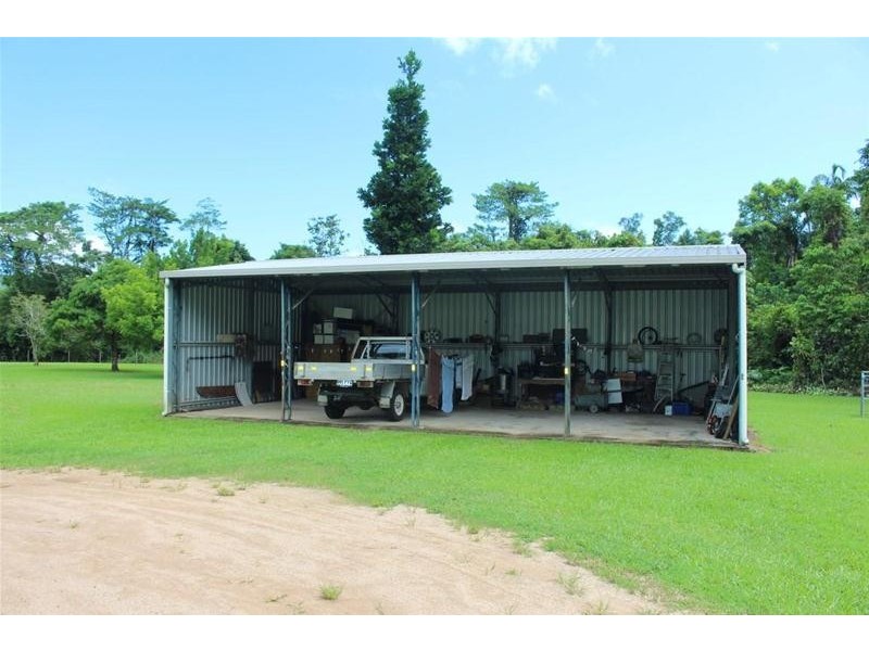 56 Bamber Street, Tully QLD 4854