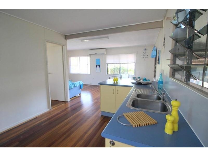 4 Olive Crescent, Kurrimine Beach QLD 4871