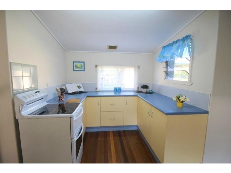 4 Olive Crescent, Kurrimine Beach QLD 4871