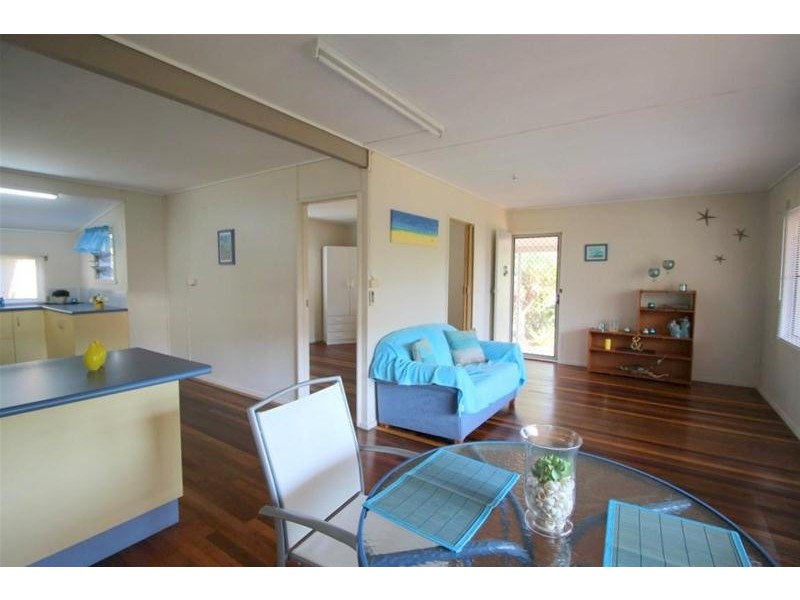 4 Olive Crescent, Kurrimine Beach QLD 4871