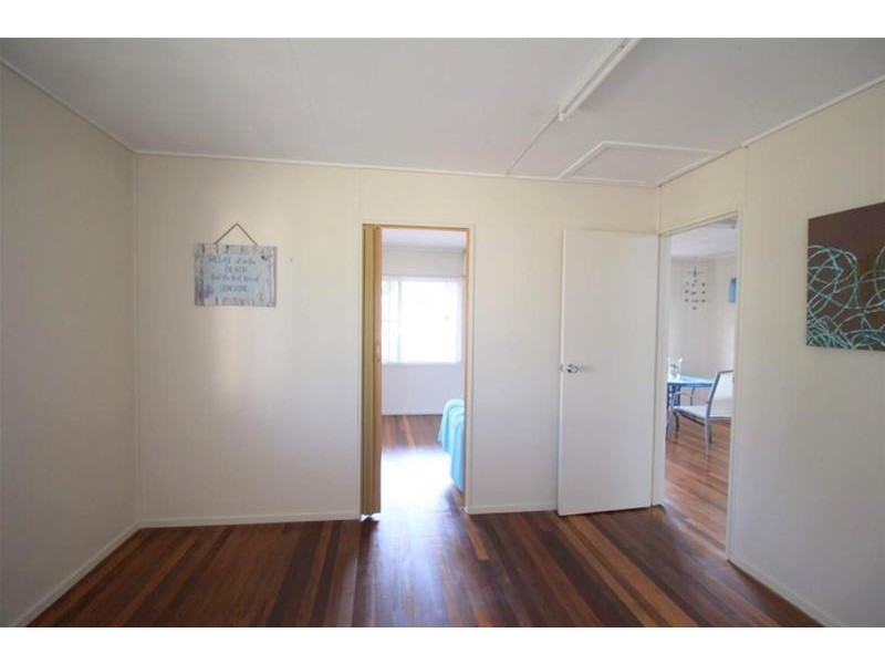 4 Olive Crescent, Kurrimine Beach QLD 4871