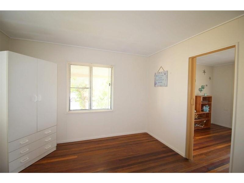 4 Olive Crescent, Kurrimine Beach QLD 4871