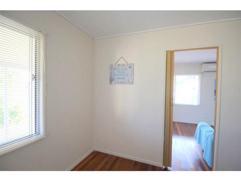 4 Olive Crescent, Kurrimine Beach QLD 4871