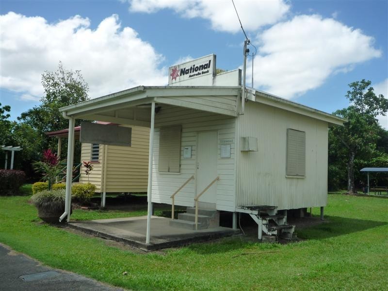 5 Mary Street, Silkwood QLD 4856