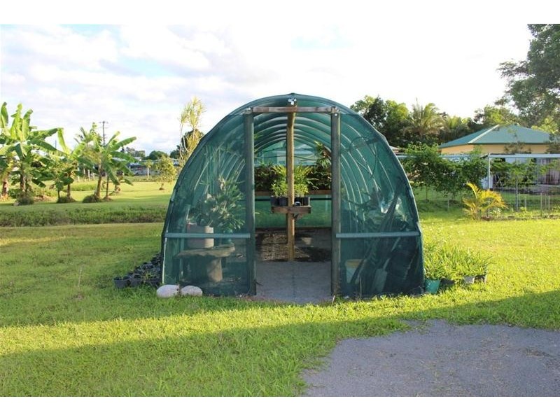 5 Mary Street, Silkwood QLD 4856