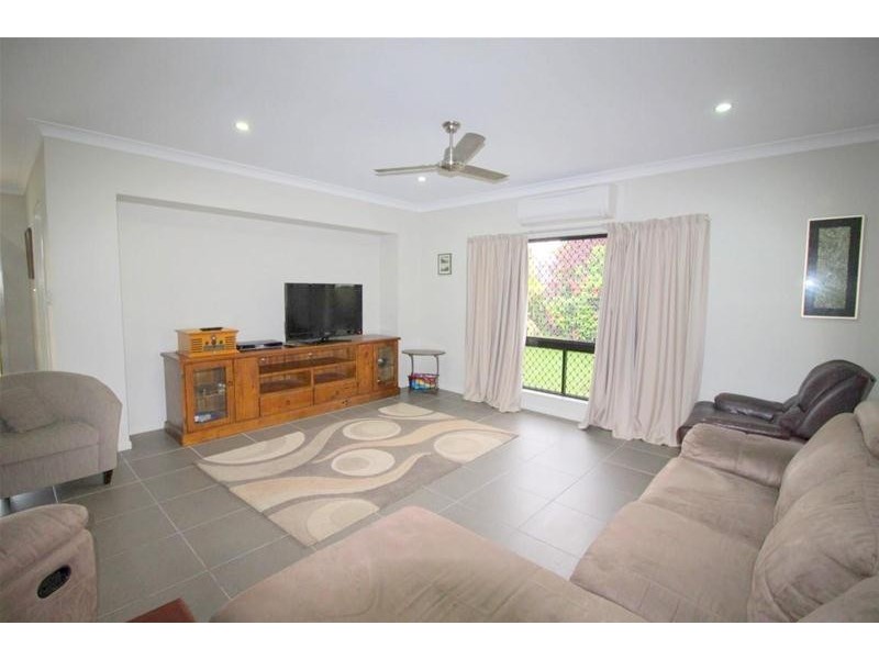 24 Clipper Court, South Mission Beach QLD 4852