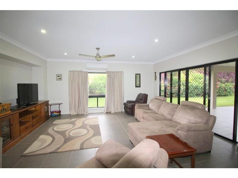 24 Clipper Court, South Mission Beach QLD 4852