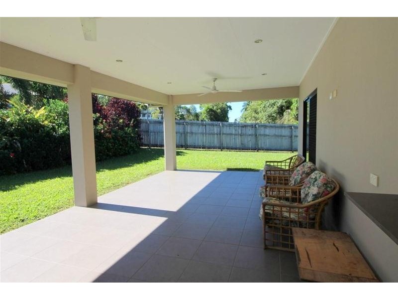 24 Clipper Court, South Mission Beach QLD 4852