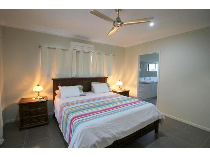 24 Clipper Court, South Mission Beach QLD 4852