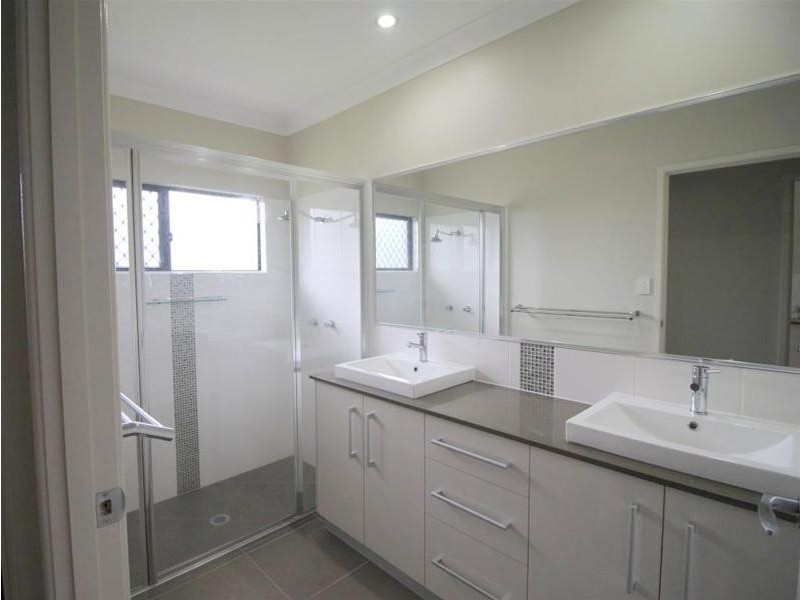 24 Clipper Court, South Mission Beach QLD 4852