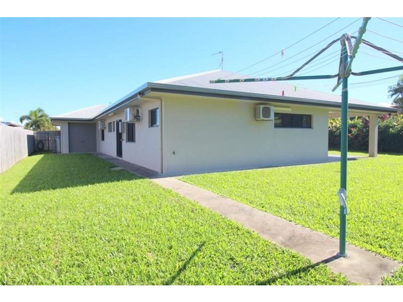 24 Clipper Court, South Mission Beach QLD 4852