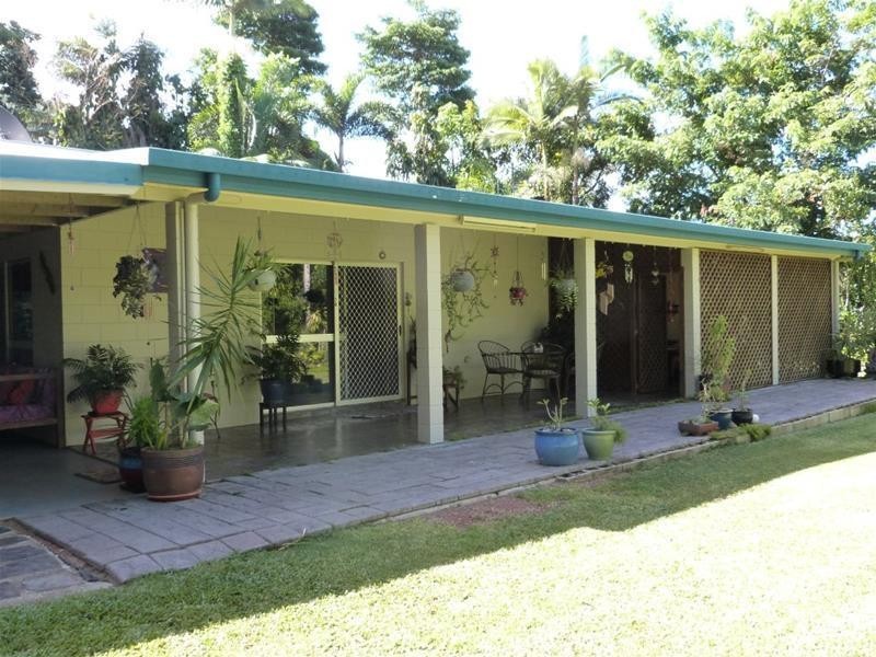 1245 Old Tully Road, El Arish QLD 4855