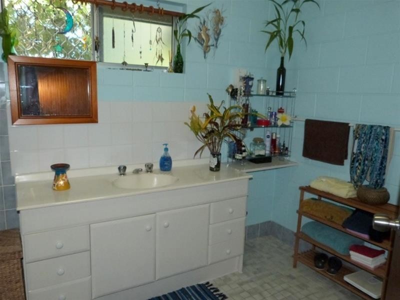 1245 Old Tully Road, El Arish QLD 4855