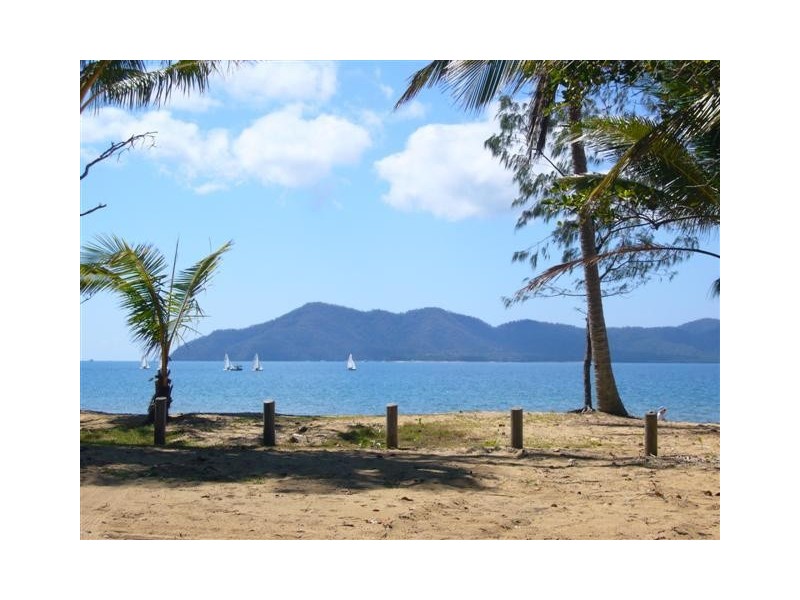 South Mission Beach QLD 4852