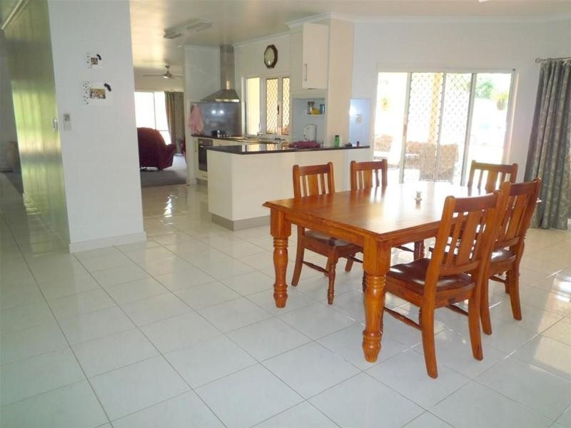 80 North Hull Road, Carmoo QLD 4852