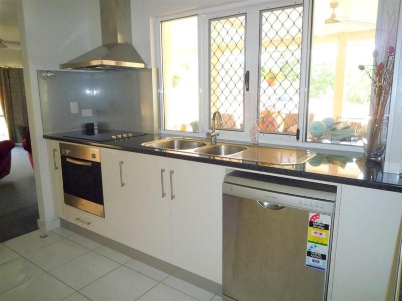 80 North Hull Road, Carmoo QLD 4852