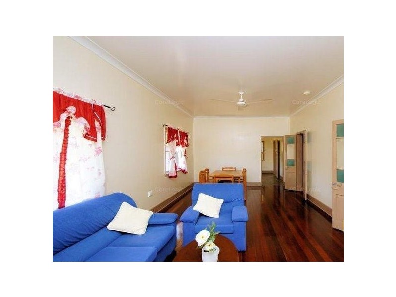 11 Thurles Street, Tully QLD 4854