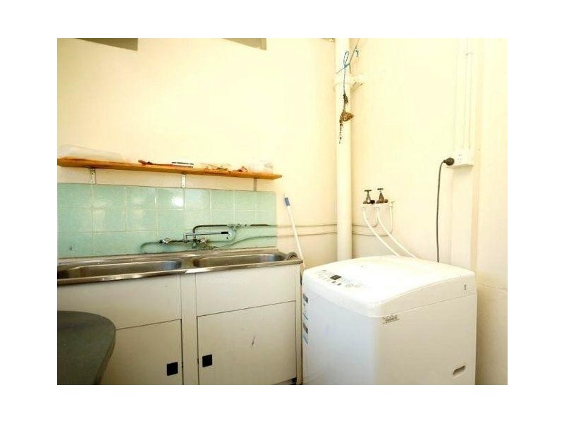 11 Thurles Street, Tully QLD 4854