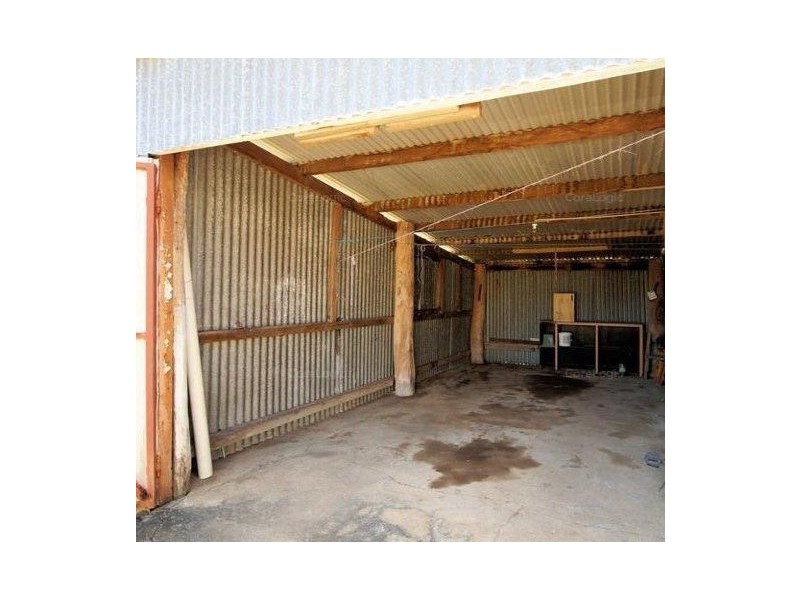 11 Thurles Street, Tully QLD 4854