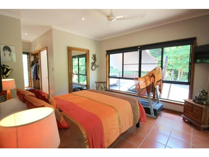 1/627 Bingil Bay Road, Bingil Bay QLD 4852