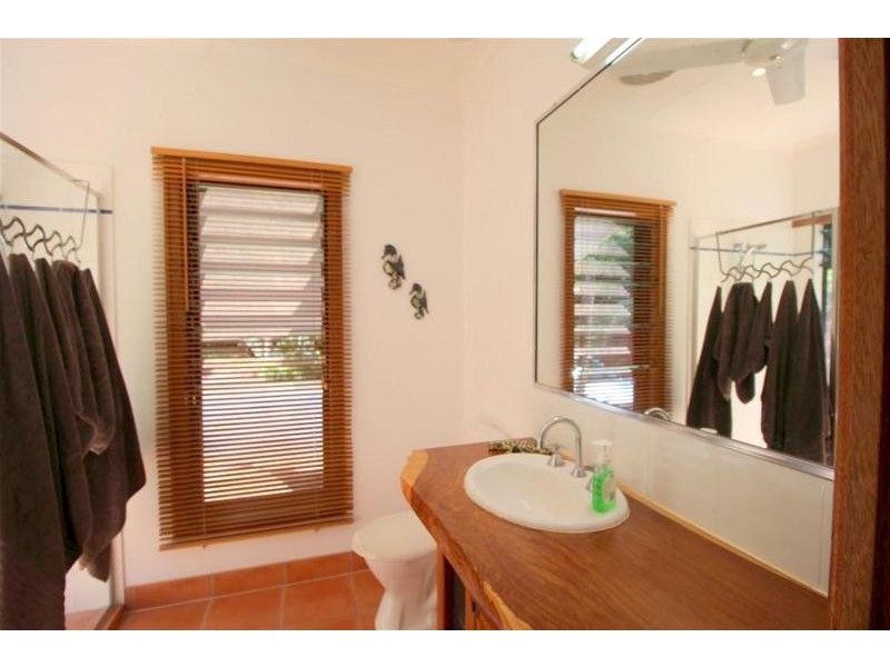 1/627 Bingil Bay Road, Bingil Bay QLD 4852