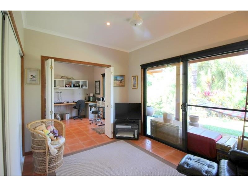 1/627 Bingil Bay Road, Bingil Bay QLD 4852