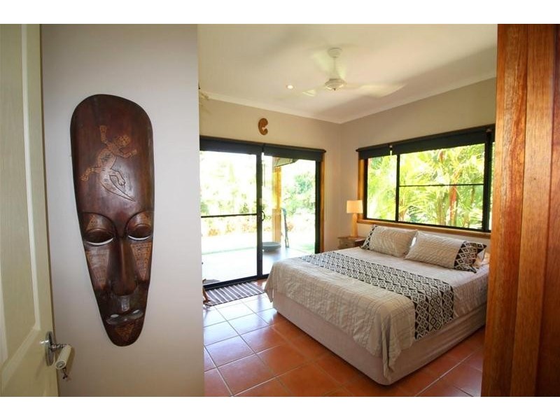 1/627 Bingil Bay Road, Bingil Bay QLD 4852