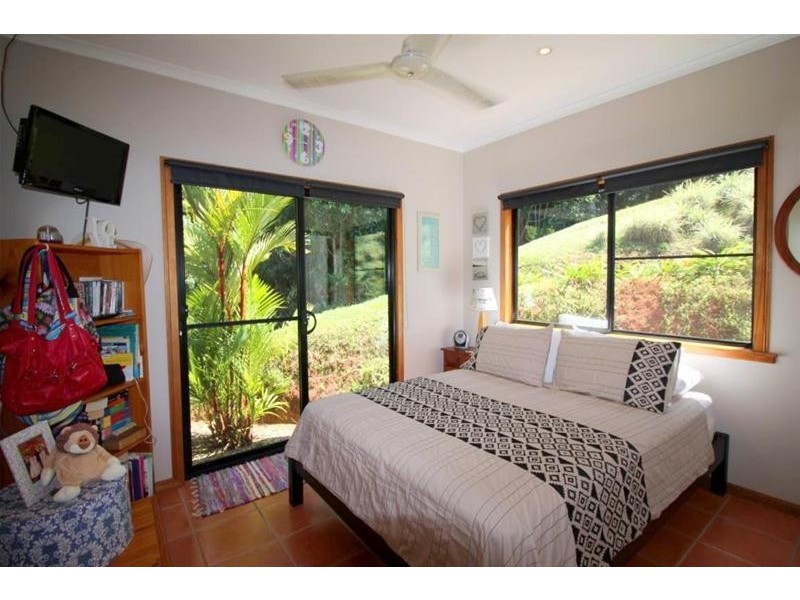 1/627 Bingil Bay Road, Bingil Bay QLD 4852