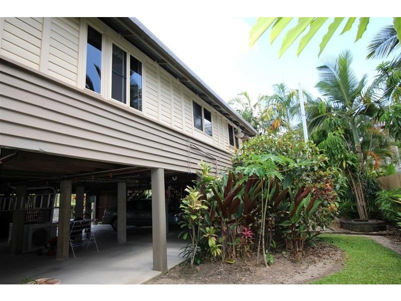 76 Chauvel Street, El Arish QLD 4855