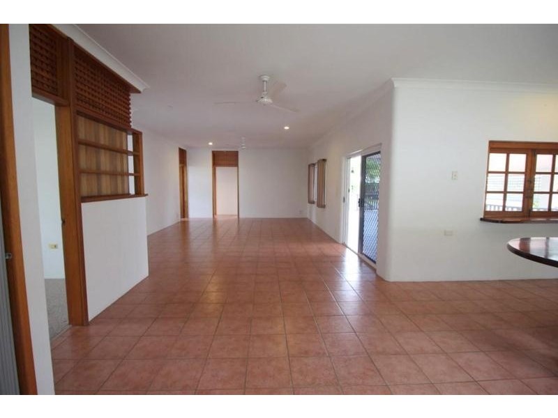 7 Kwila Street, Wongaling Beach QLD 4852