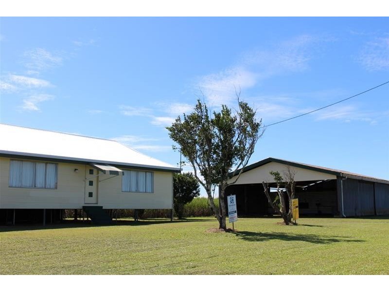 513 Tully-Hull Road, Lower Tully QLD 4854