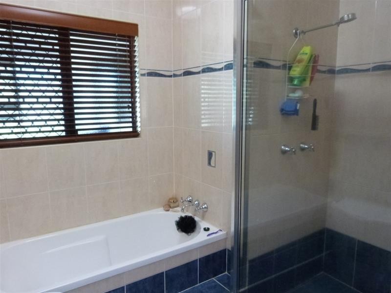 8 MJV McNamara Close, Bulgun QLD 4854