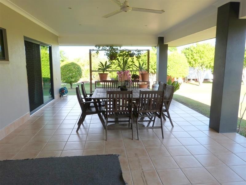 8 MJV McNamara Close, Bulgun QLD 4854