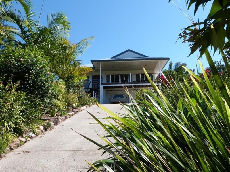 7 Genoa Court, South Mission Beach QLD 4852