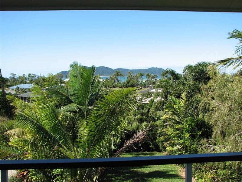 7 Genoa Court, South Mission Beach QLD 4852