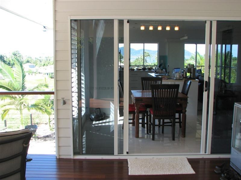 7 Genoa Court, South Mission Beach QLD 4852