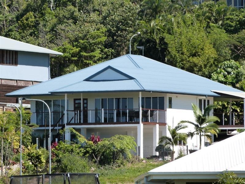 7 Genoa Court, South Mission Beach QLD 4852