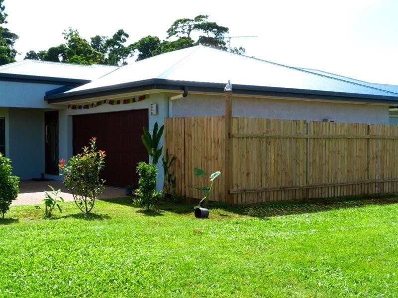 10 Rise Crescent, Mission Beach QLD 4852