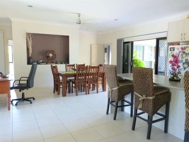 1 Golf Course Street, El Arish QLD 4855