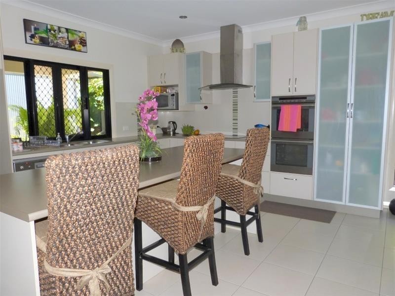 1 Golf Course Street, El Arish QLD 4855