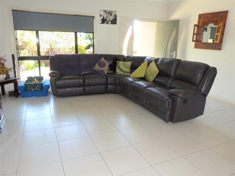 1 Golf Course Street, El Arish QLD 4855