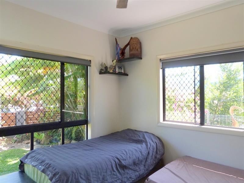 1 Golf Course Street, El Arish QLD 4855