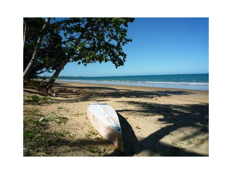 Wongaling Beach QLD 4852