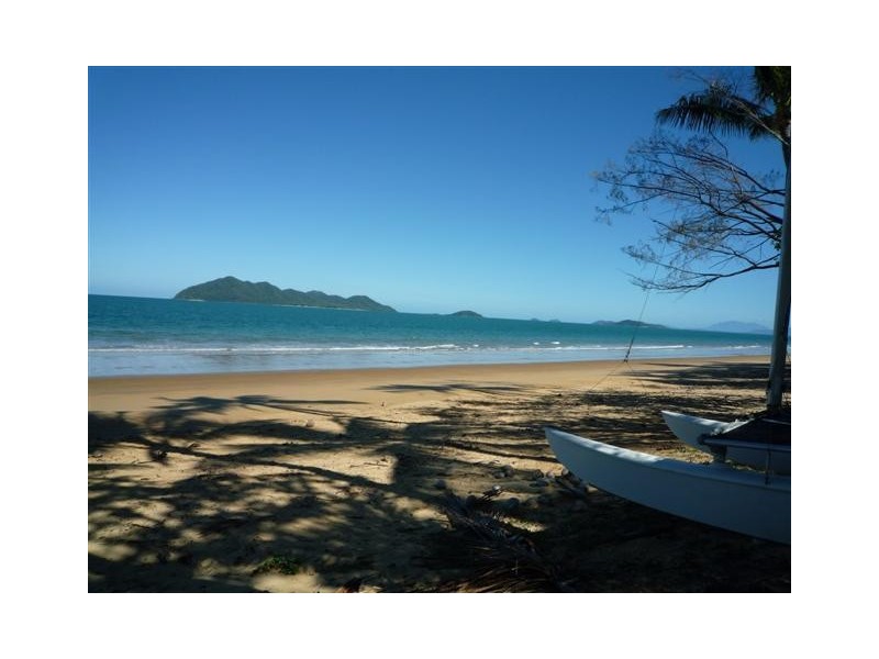 Wongaling Beach QLD 4852